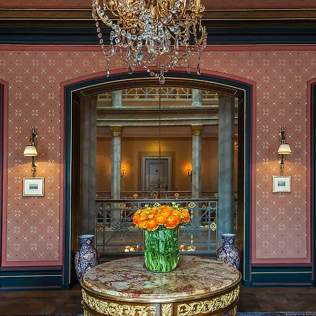 Grand Les Trois Rois Hotel Basel