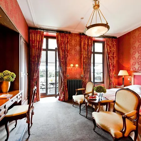 Szálloda Grand Les Trois Rois 5*