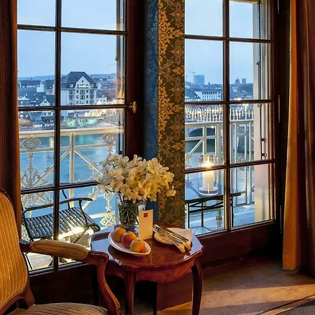 Grand Les Trois Rois 5*