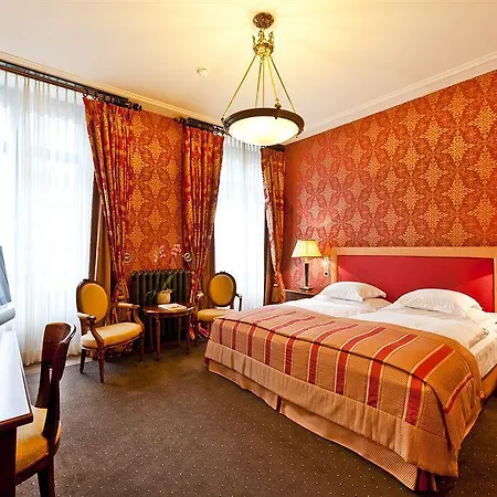 Grand Les Trois Rois 5*